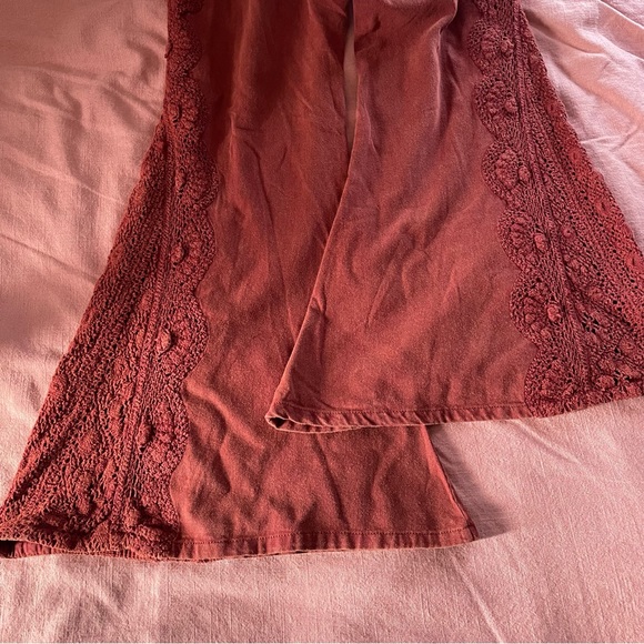 NWT Free People Neptunes Net Crochet Flare Pants sz 12 - Picture 10 of 14